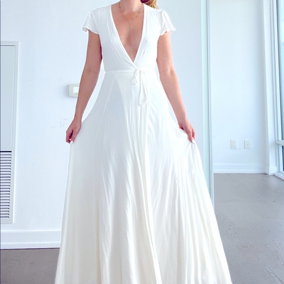 Reformation size small white dress - Picture 1 of 6